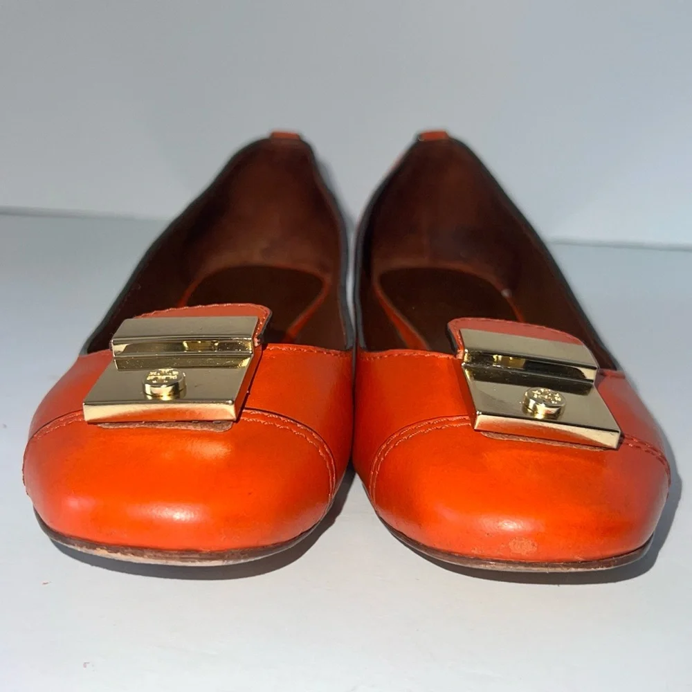 Tory Burch woman’s flat orange shoes size‎ 5